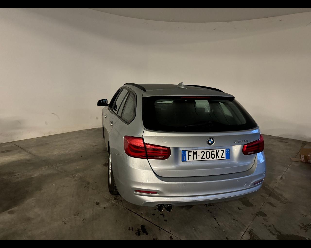 BMW BMW Serie 3 - 320d Touring Business Advantage aut.