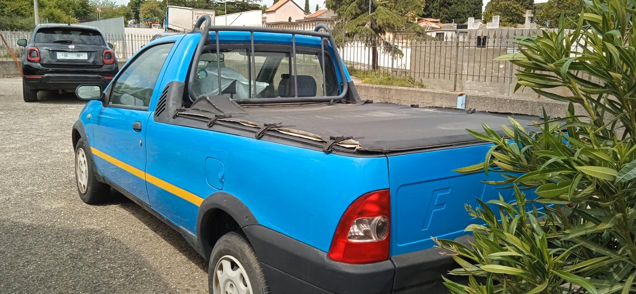 Fiat Strada 1.9 JTD Pick-up