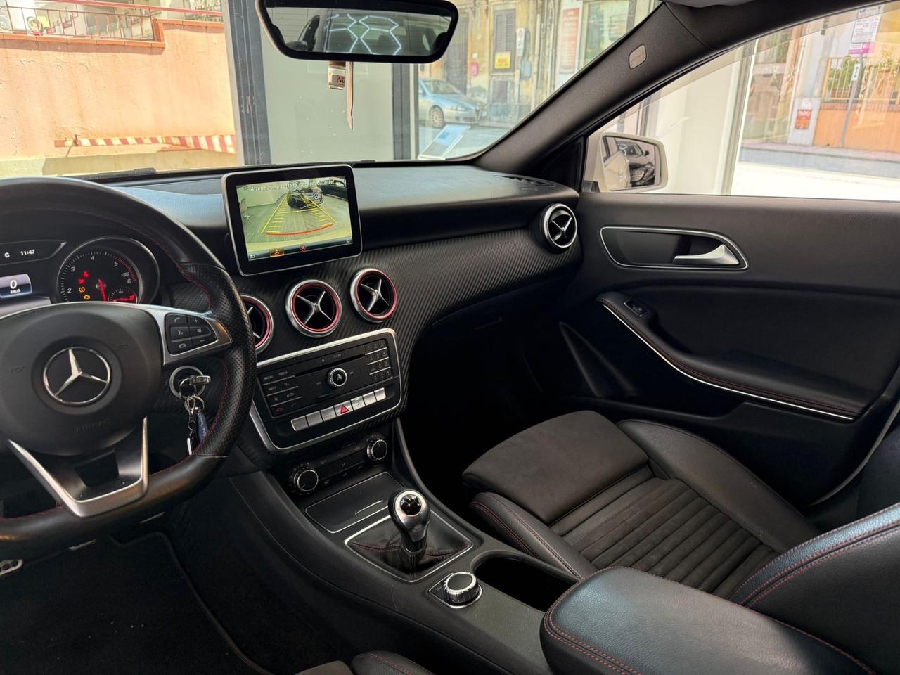 Mercedes-benz A 180d Premium