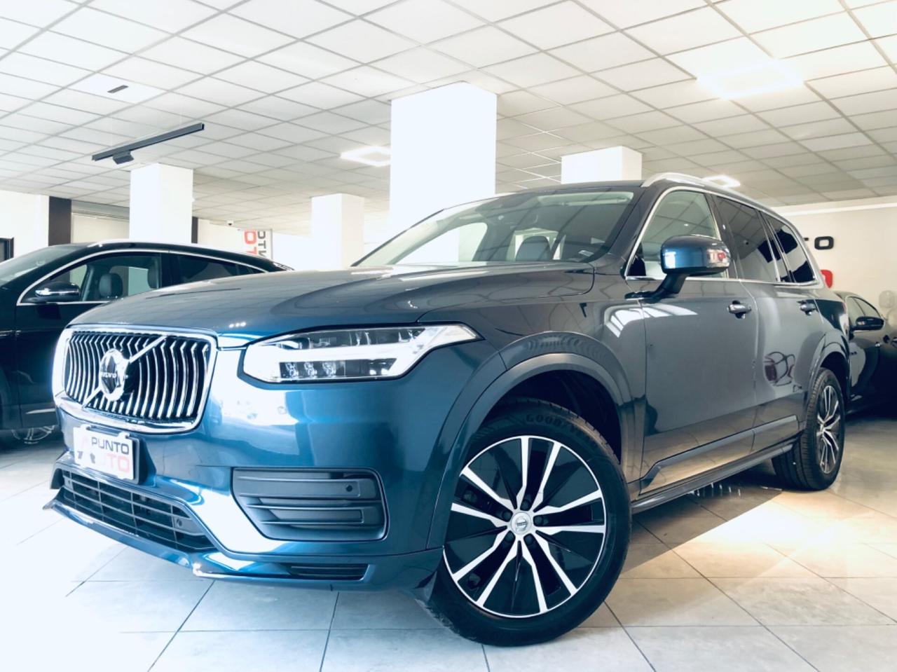 Volvo XC 90 B5 (d) AWD Geartronic Momentum 7 POSTI
