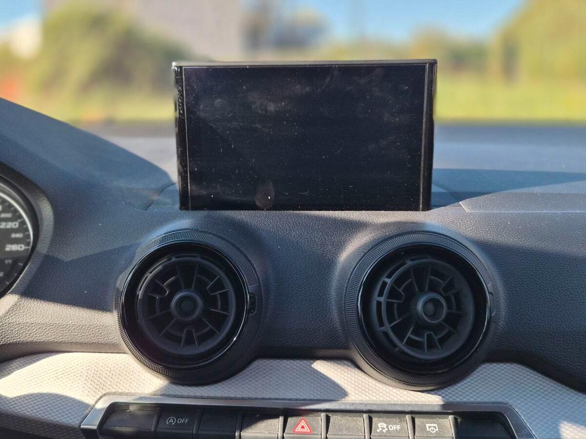 Audi Q2 30 1.6 tdi Admired s-tronic