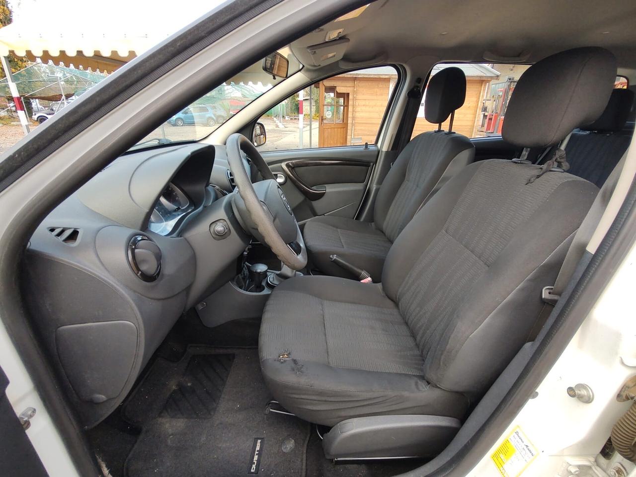 Dacia Duster 1.6 110CV 4x2 GPL Lauréate, EURO 5A, CON SCADENZA 2032, OK NEOPATENTATI, GARANZIA L.12 MESI