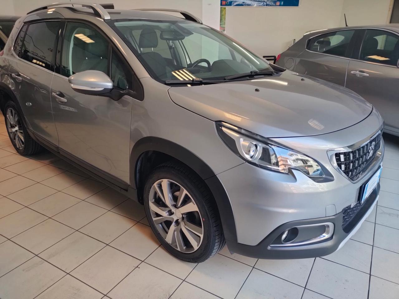 Peugeot 2008 BlueHDi 100 S&S Allure