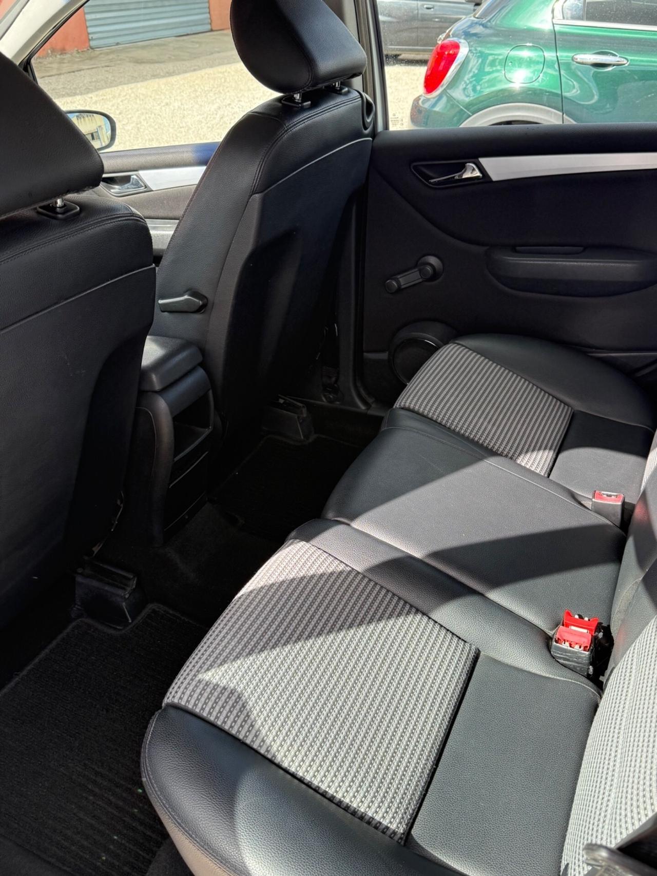 Mercedes-benz B 180 200 CDI Sport