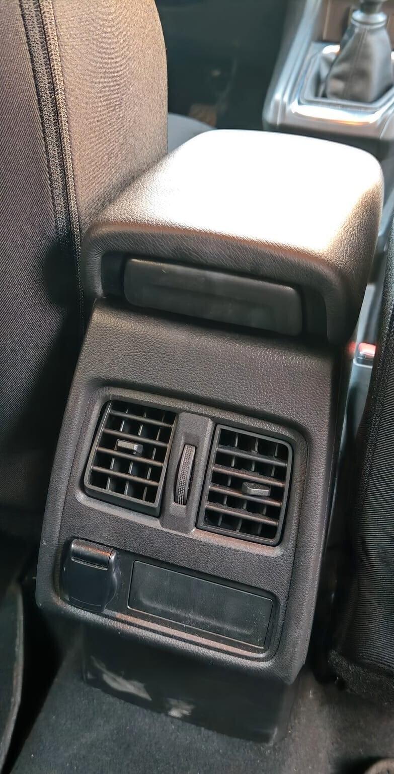 Renault Captur Mild Hybrid 140 CV Zen