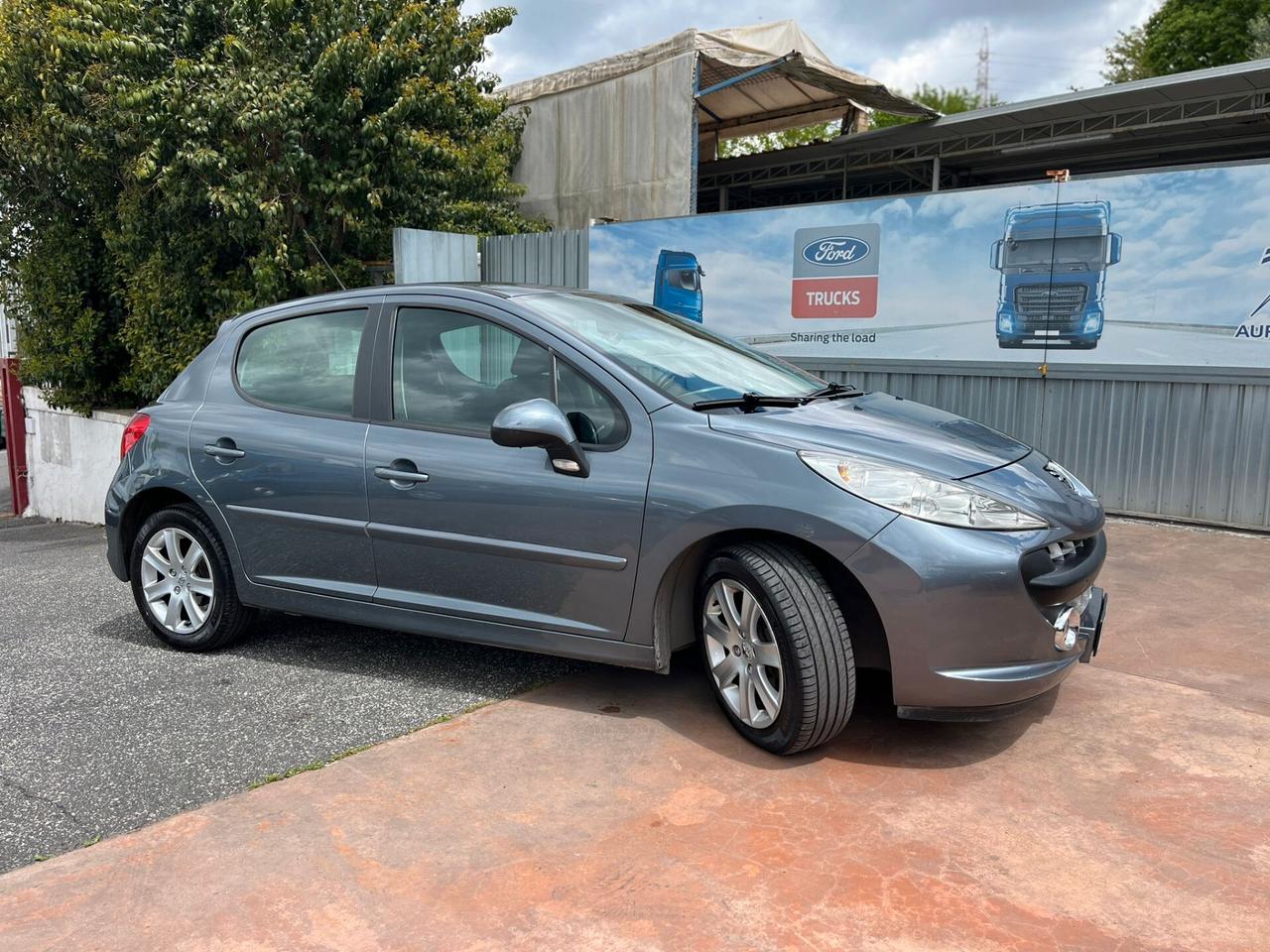 Peugeot 207 1.6 HDi 110CV 5p.