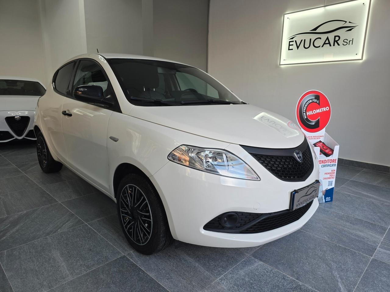 Lancia Ypsilon 1.0Hybrid 2021 40.000km