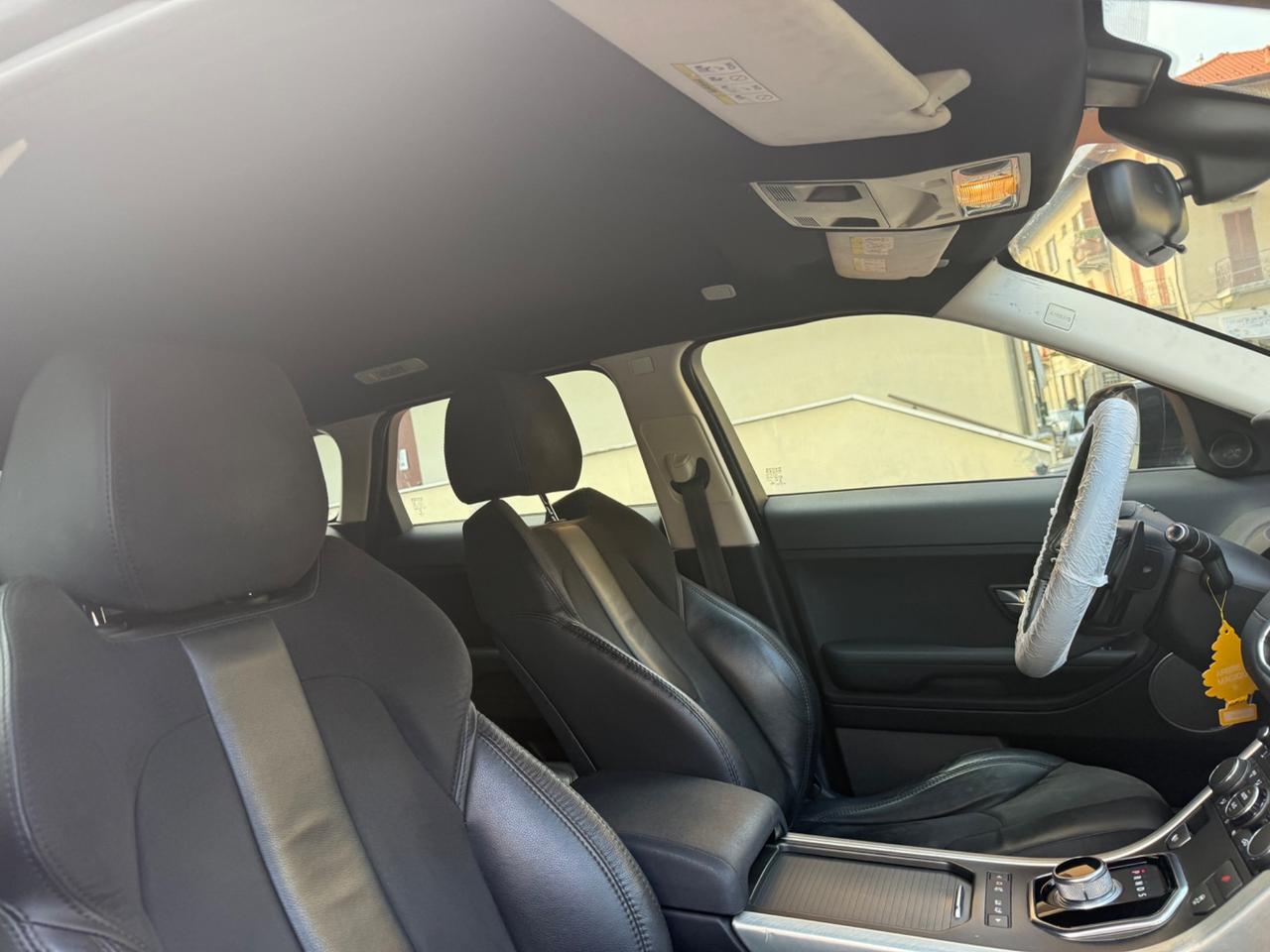 Land Rover Range Evoque 2.2 TD4 5p. Prestige