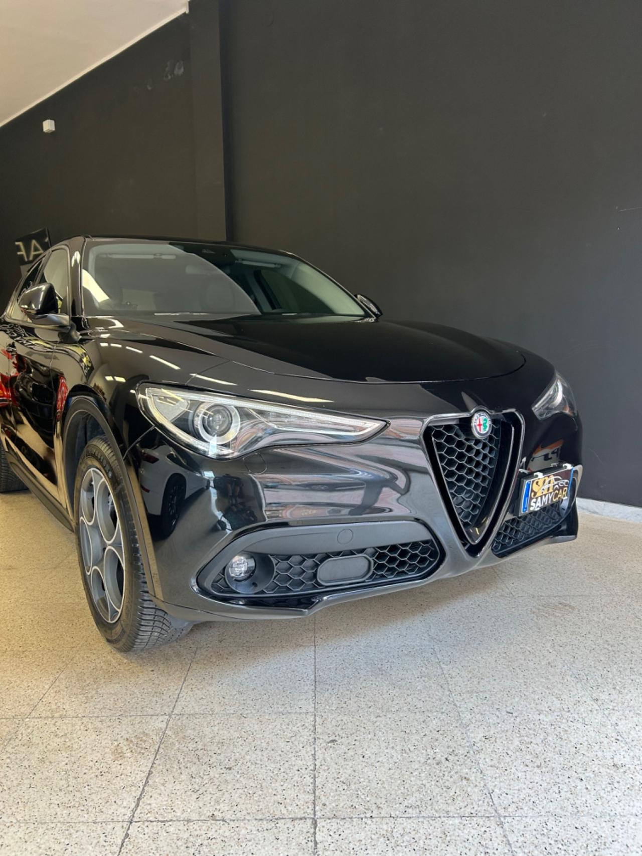 Alfa Romeo Stelvio 2.2 Turbodiesel 210 CV AT8 Q4 Business