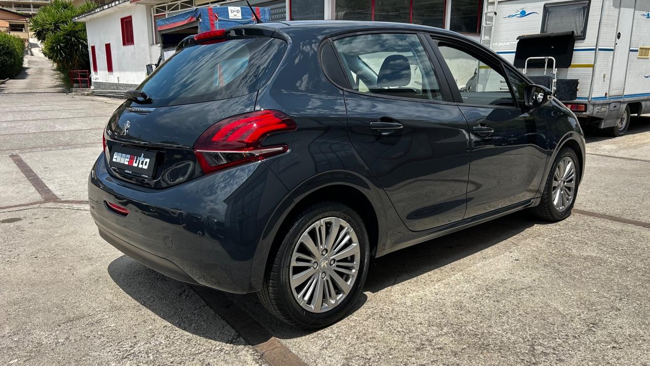 Peugeot 208 BlueHDi 75cv
