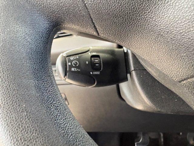 PEUGEOT 208 1.4 8V HDi 68CV Allure UNICO PROPRIETARIO