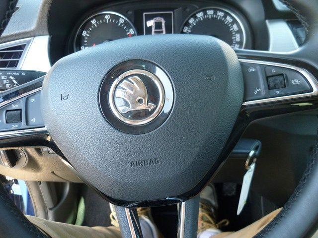 SKODA Fabia 1.0 MPI 75 CV Twin Color Design Edition Argento