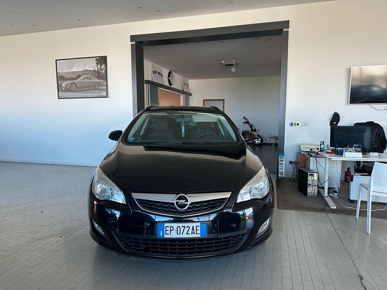Opel Astra 1.4 Turbo 120CV Sports Tourer Cosmo