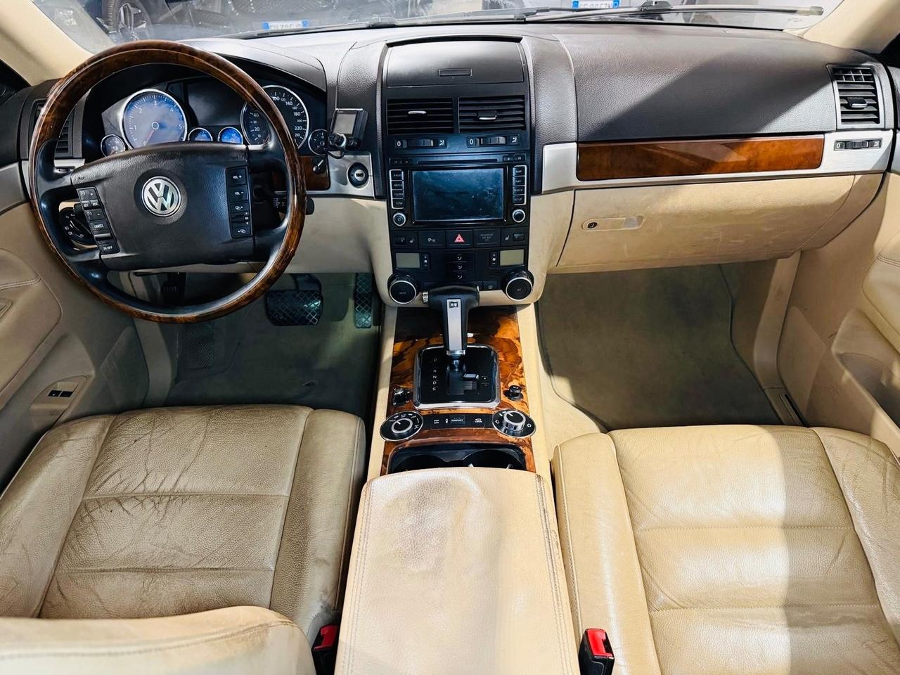 Volkswagen Touareg 2.5/175 CV TDI DPF tip. Executive