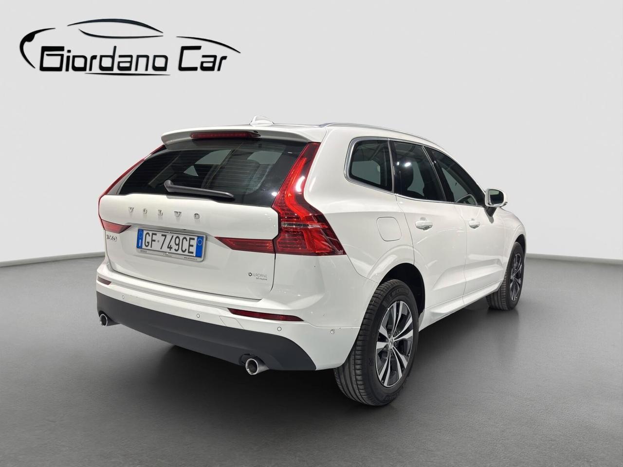 Volvo XC 60 XC60 B4 (d) AWD Geartronic Momentum Pro