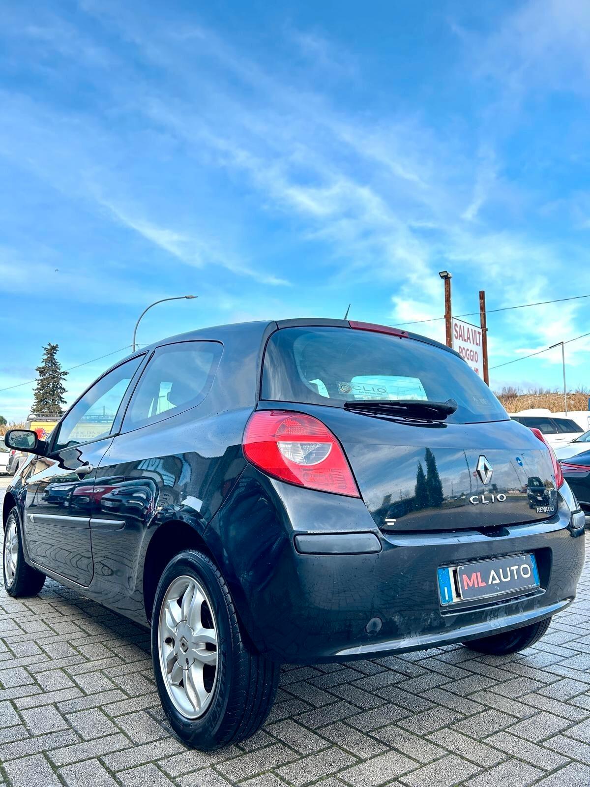 Renault Clio 1.2 16V 3 porte Dynamique - ok neopatentato
