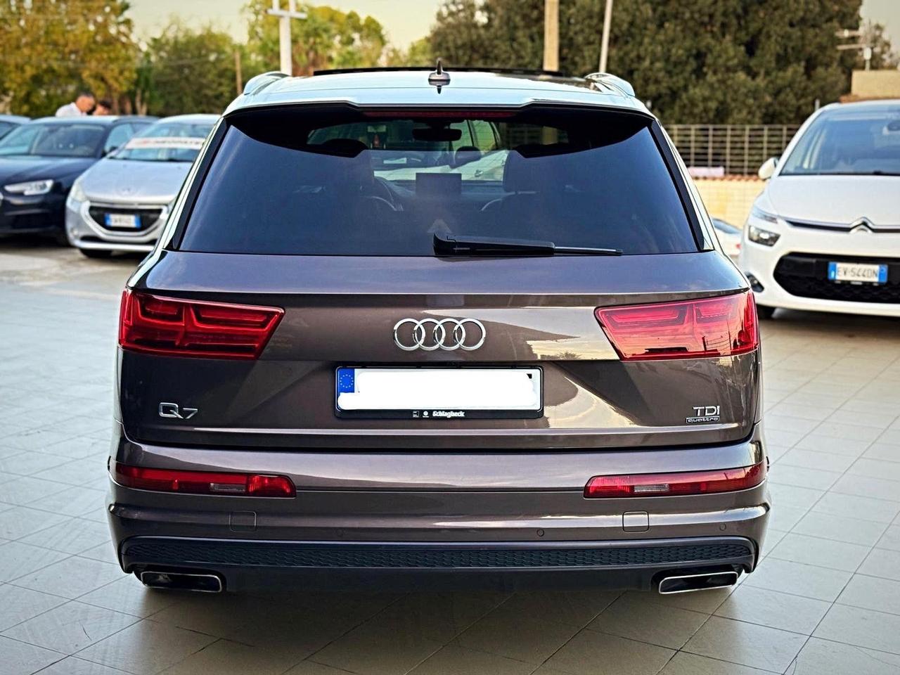 Audi Q7 3.0 TDI 272 CV quattro tiptronic Business Plus