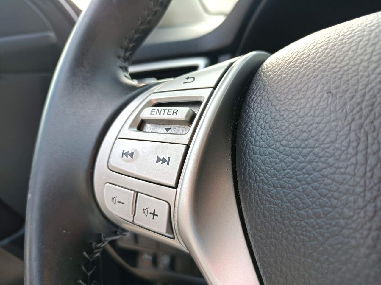 Nissan Qashqai 1.5 dCi DPF Tekna