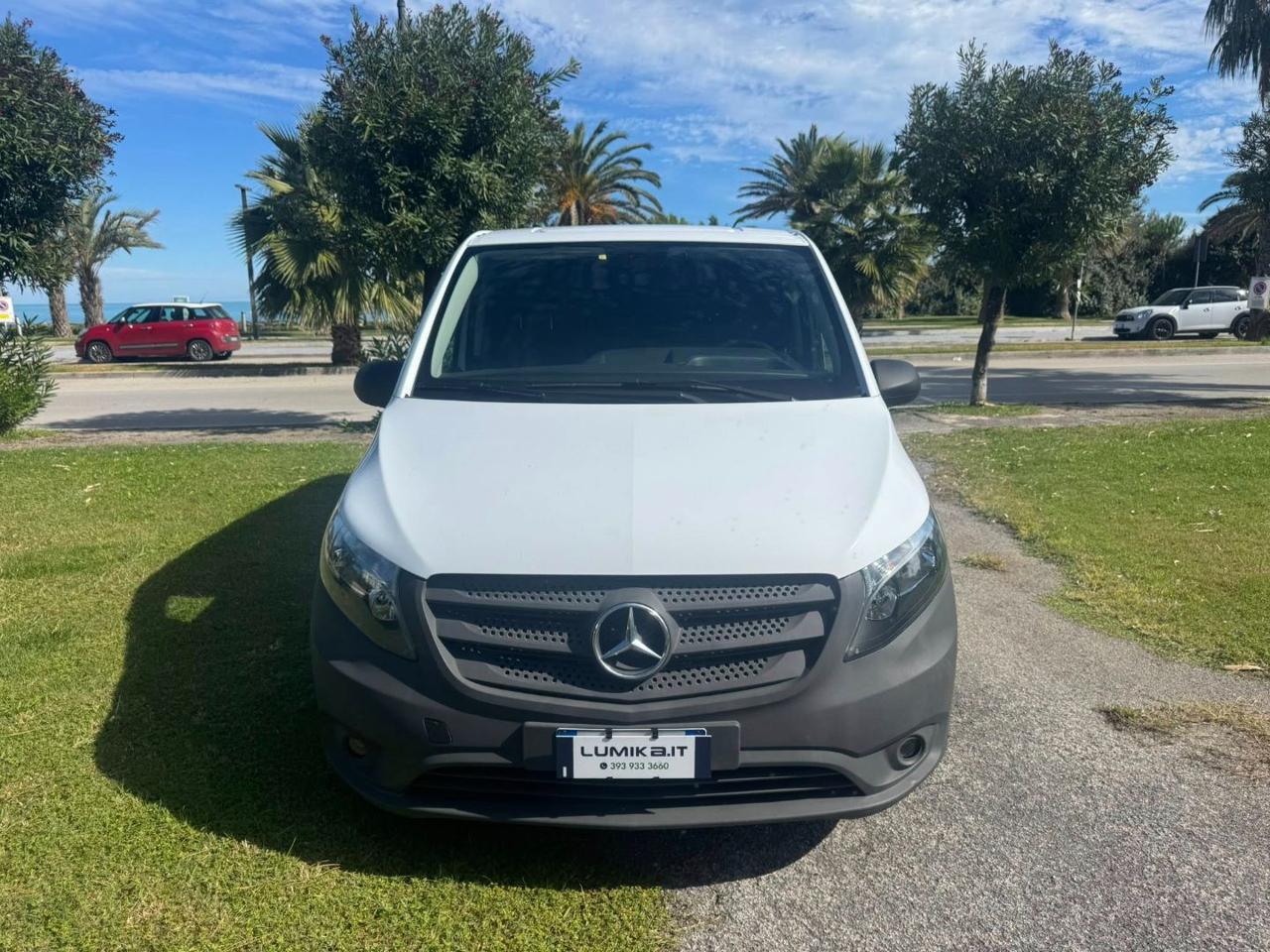 MERCEDES Vito 111 cdi compact E6