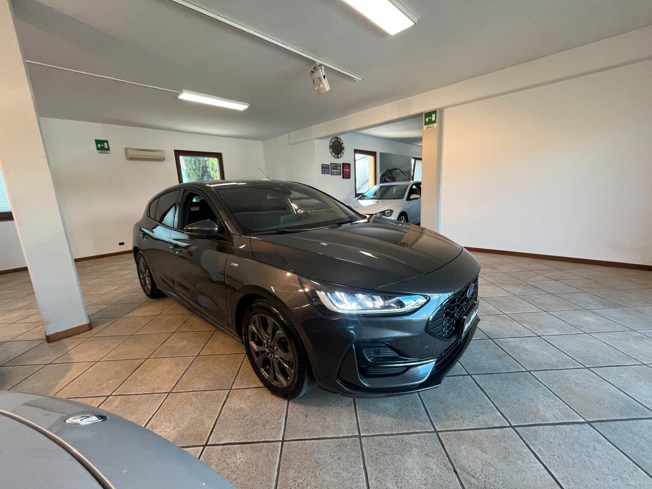 Ford Focus 1.0 EcoBoost Hybrid 125 CV 5p. ST-Line
