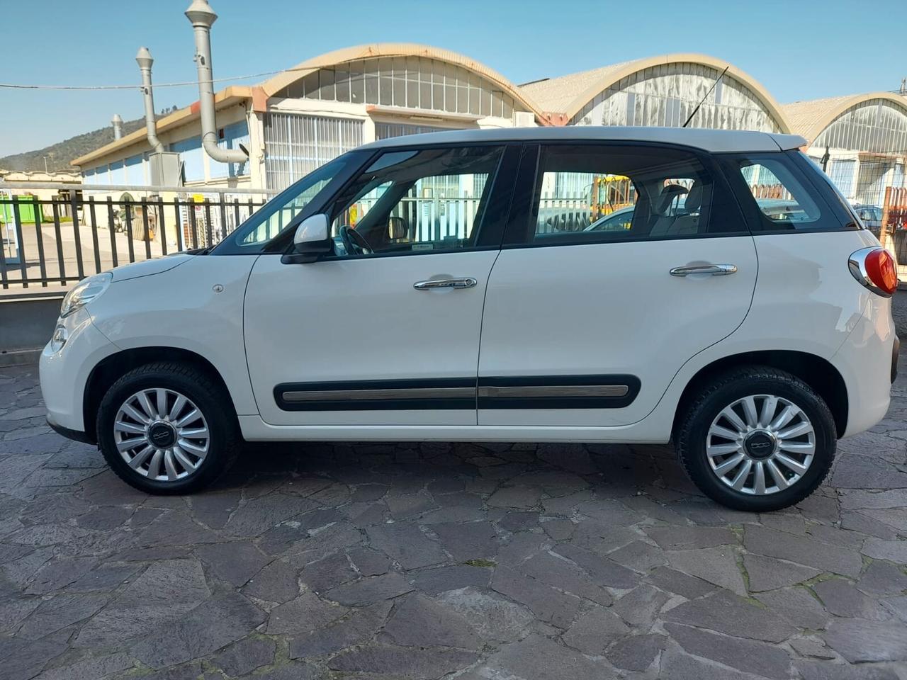 Fiat 500L 0.9 TwinAir Turbo Natural Power Lounge