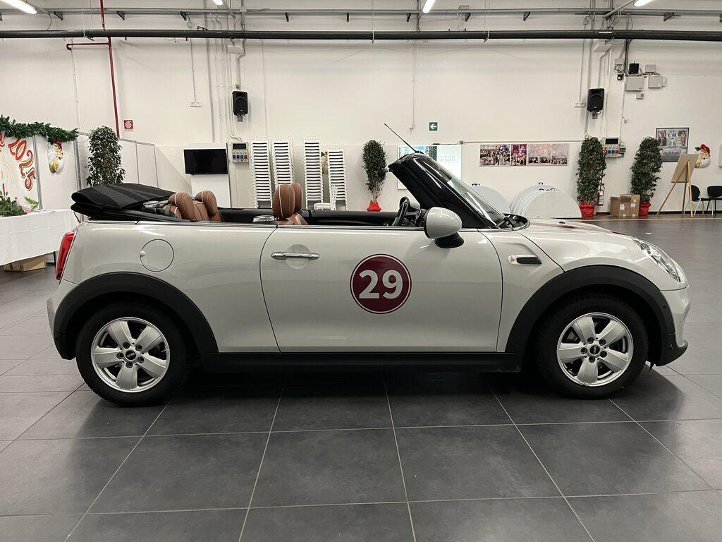 Mini Cooper D Cabrio 1.5 Cooper D Boost Auto