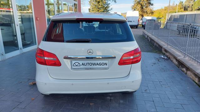 MERCEDES-BENZ B 180 CDI Executive