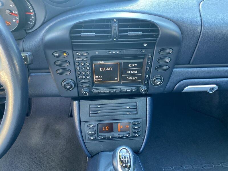 Porsche 911 911 Carrera cat Coupé 320 CV (996.2)