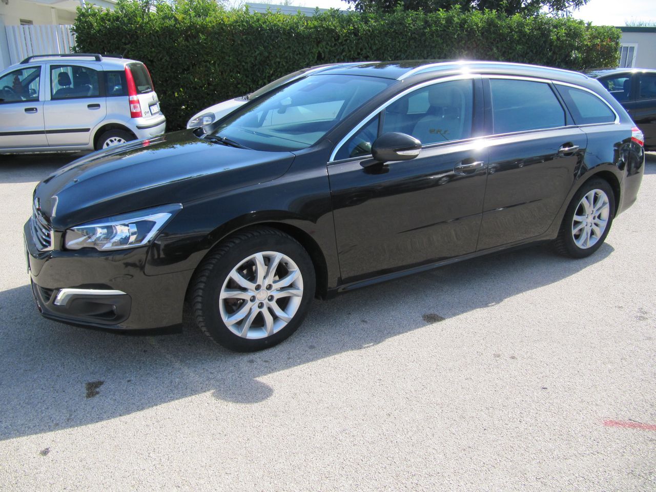 Peugeot 508 Bluehdi 120 Eat6 Samps Sw Allure