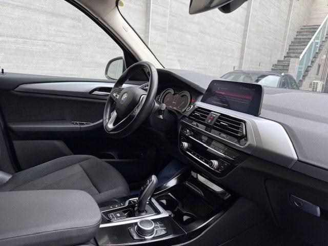 BMW X3 xDrive30e Business Advantage