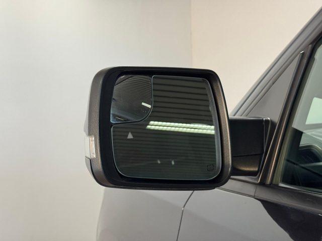 DODGE RAM R 1500 5.7 SPORT