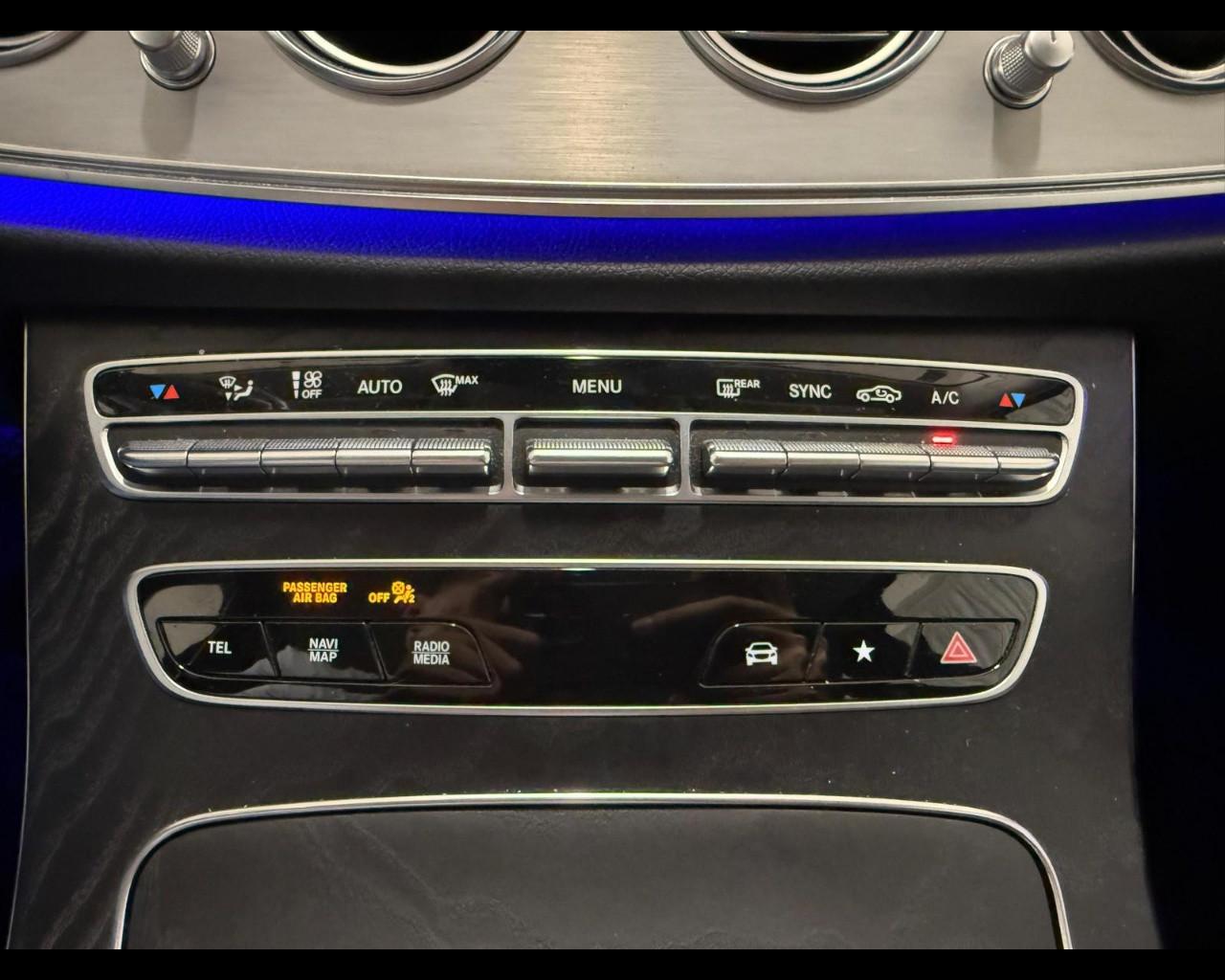 Mercedes-Benz Classe E (W/S213) - E 220 d Auto Premium