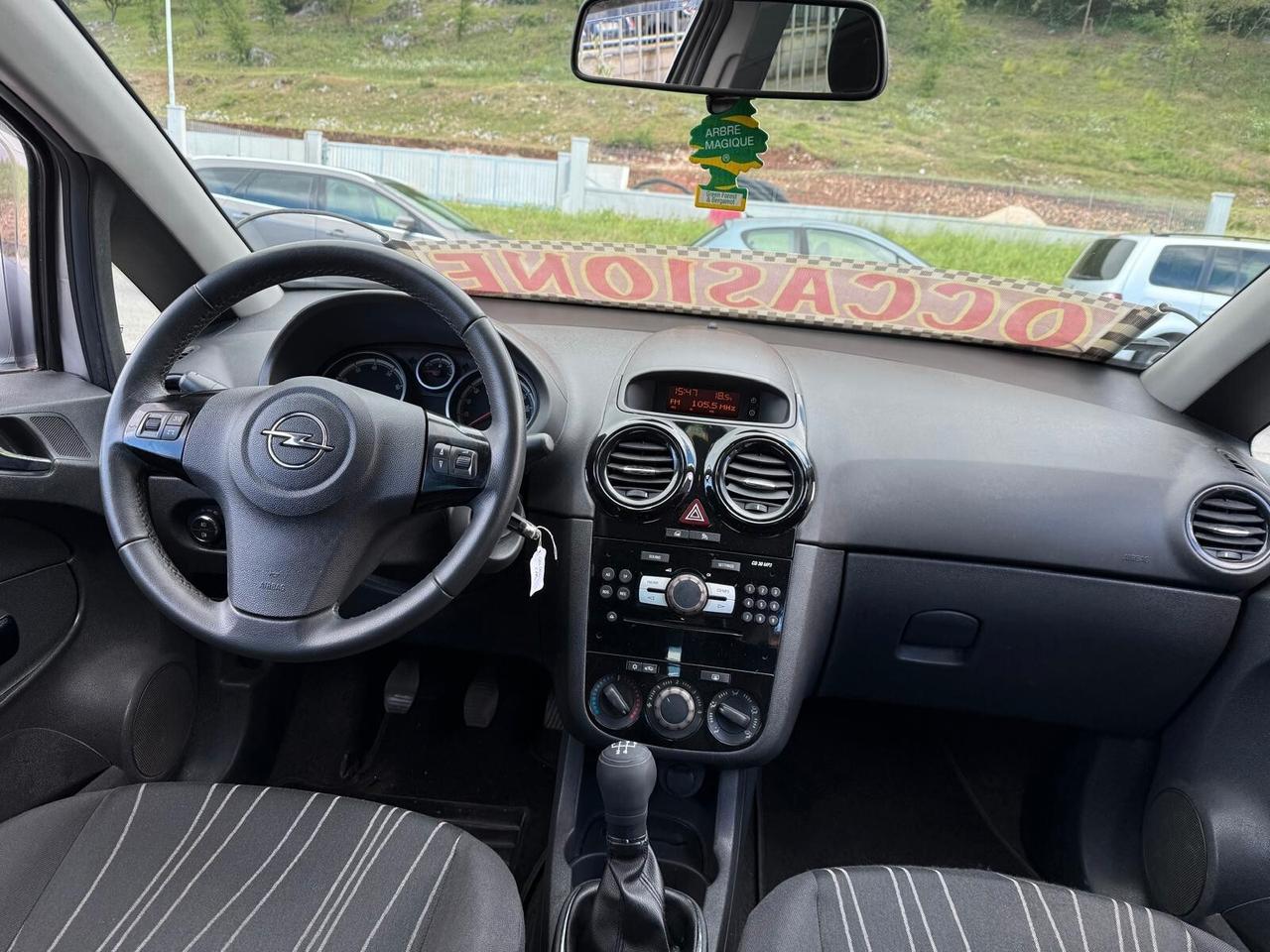Opel CORSA 1.2 5 PORTE Club