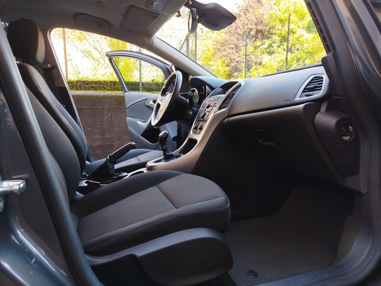 Opel Astra Wagon 1.4 BENZINA 100cv / Unipro
