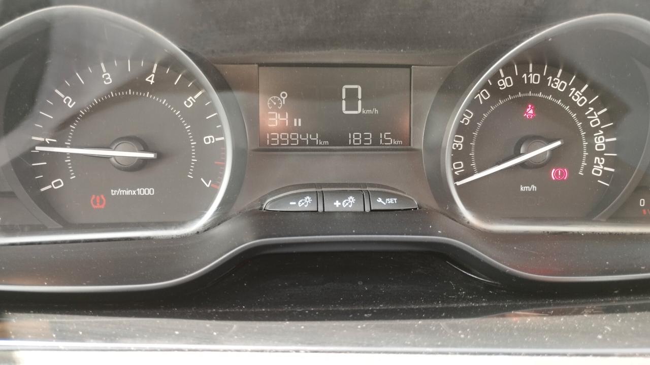 Peugeot 208 PureTech 82 5 porte Active