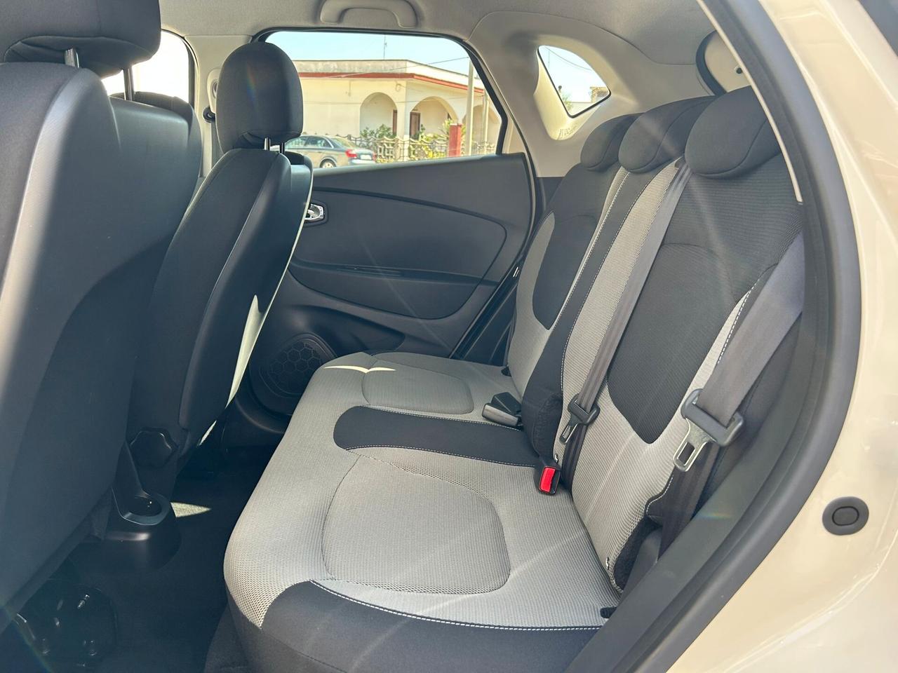 Renault Captur 0.9 TCe 90Cv NAVI Km104.000-2015