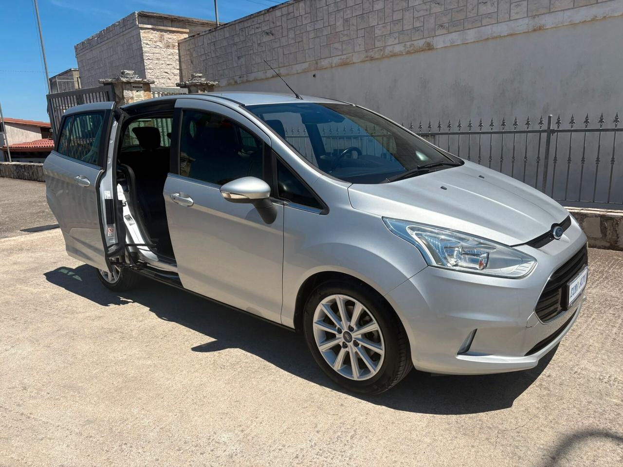 Ford B-Max 1.5 TDCi 75 CV Titanium