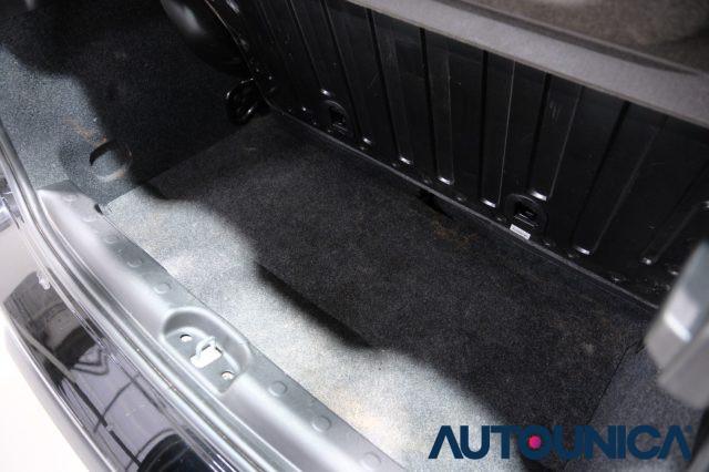 FIAT Panda 1.0 CITY LIFE S&S HYBRID NEOPATENTATI