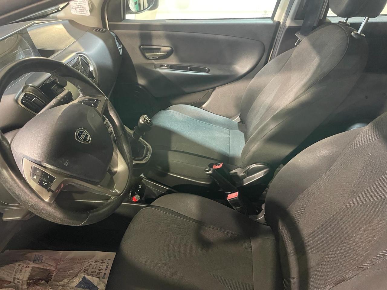 Lancia Ypsilon 1.2 69 CV 5 porte GPL Ecochic Gold