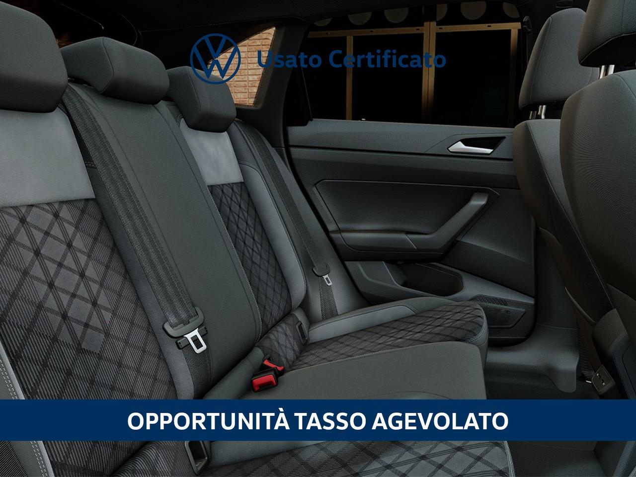 Volkswagen Taigo 1.0 tsi r-line 115cv