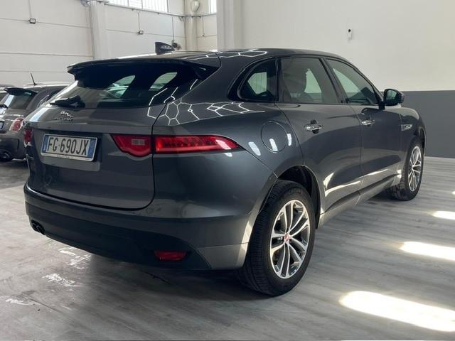 Jaguar F-Pace 2.0 D 180 CV AWD R-Sport