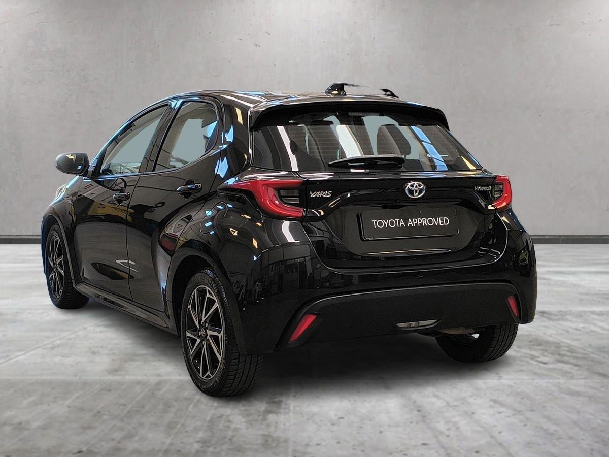 TOYOTA Yaris 4ª serie - Yaris 1.5 Hybrid 5 porte Trend