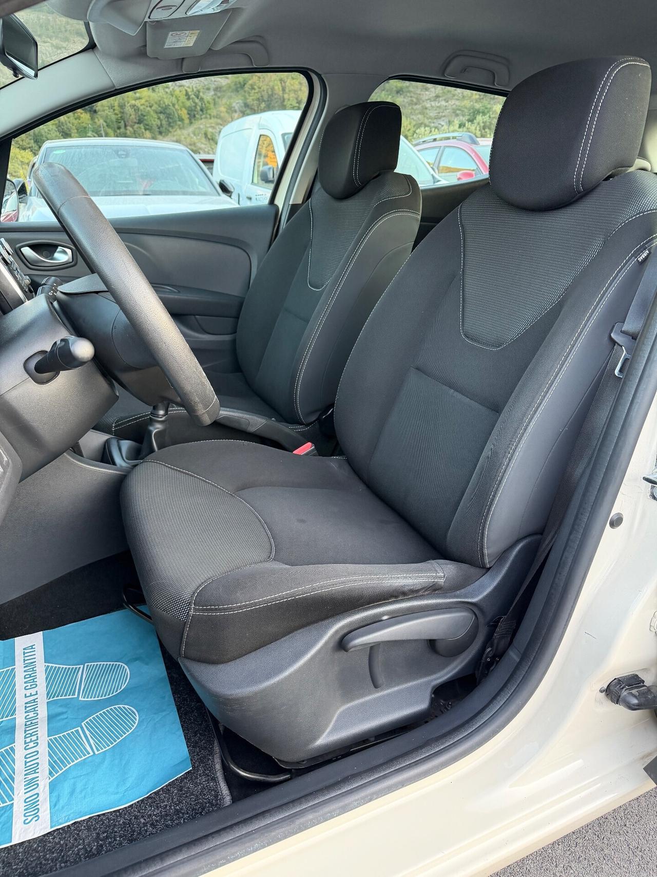 Renault Clio 1.2 75CV 5 porte / EURO 6 NEOPATENTATI