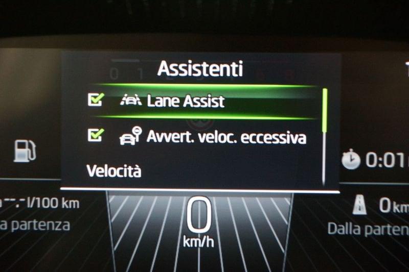 Škoda Fabia 1.0 MPI Evo 80CV YOUNG EDITION