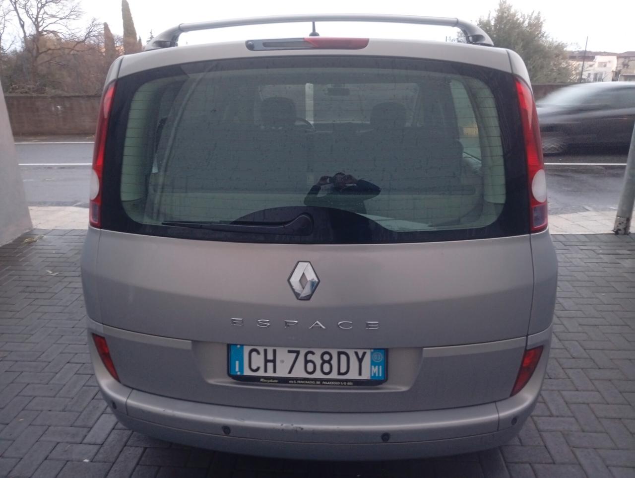 Renault Espace Grand 2.2 16V dCi Initiale