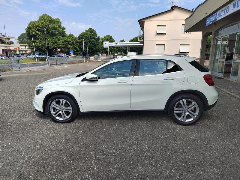 Mercedes-benz GLA 200 d Automatic Business