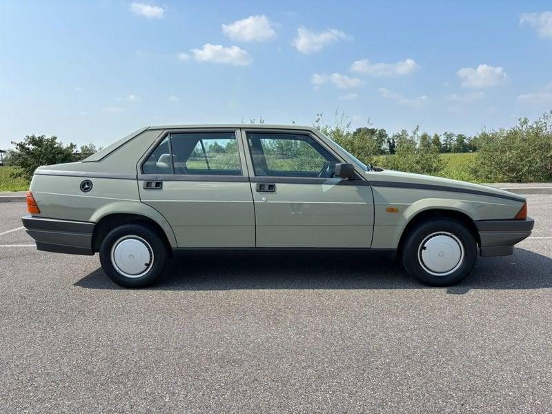 Alfa Romeo 75 1.6 Benzina 110cv 5 marce