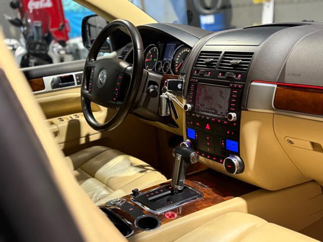 VOLKSWAGEN Touareg 2.5 R5 TDI DPF Exclusive