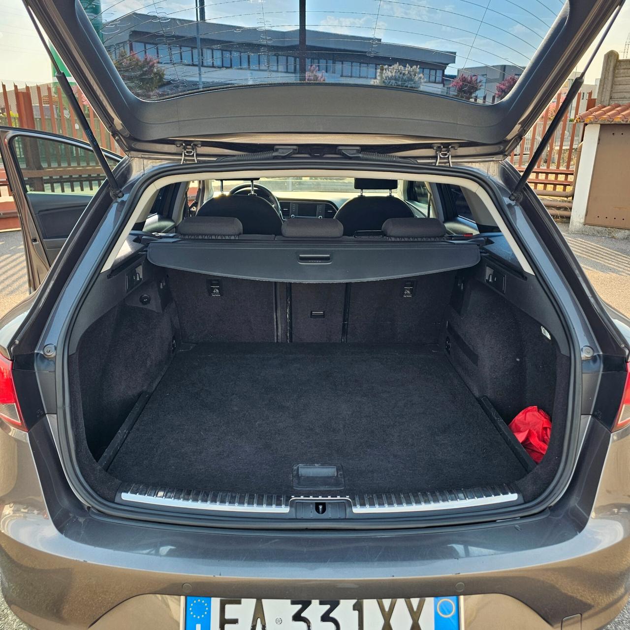 Seat Leon 1.6 TDI 105 CV ST Start/Stop Business HIGH