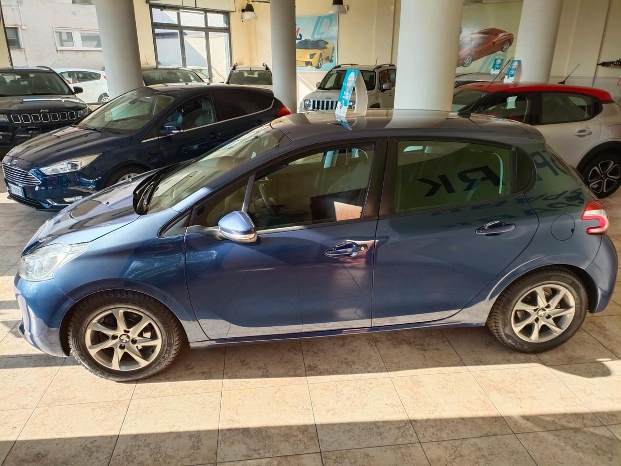 Peugeot 208 1.6 e-HDi 92 CV Stop&Start 5 porte Allure